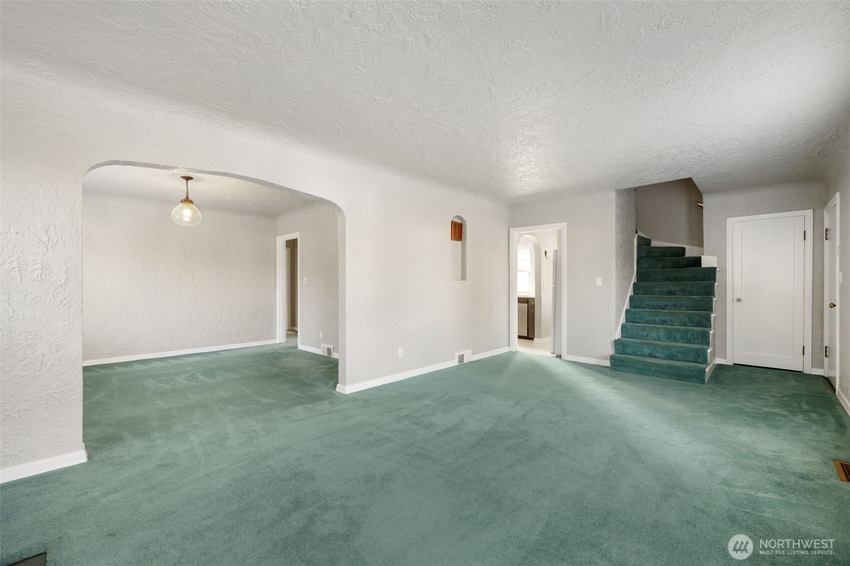 1513 N Washington