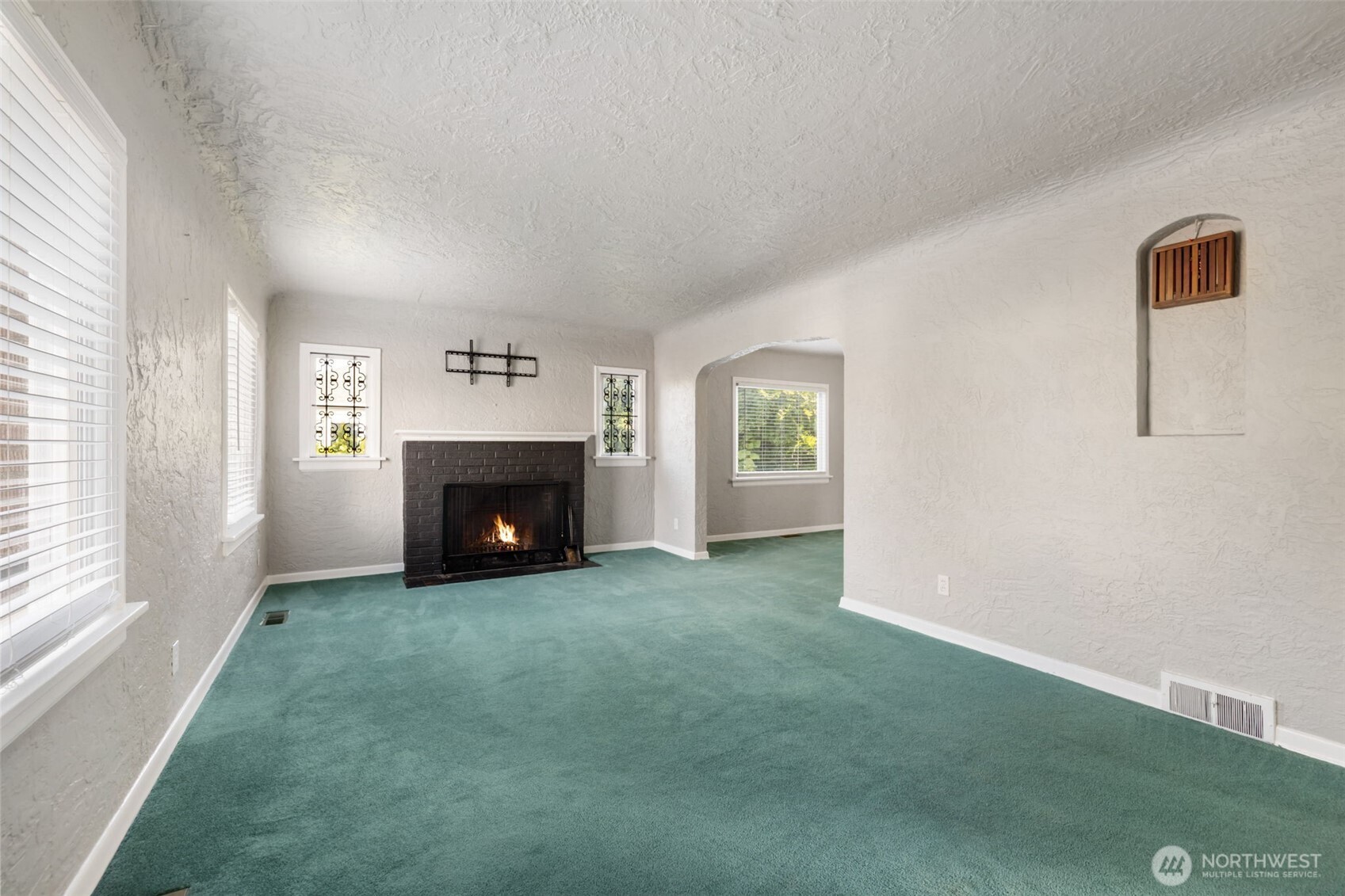 1513 N Washington