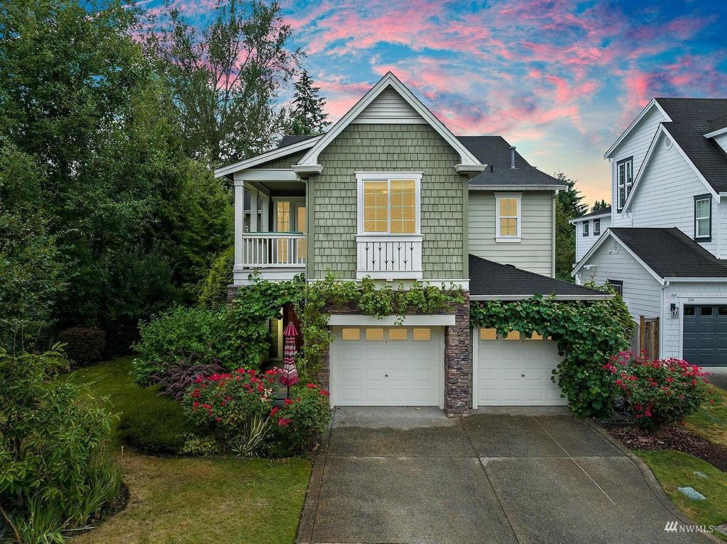 Photo of 710 Kitsap Avenue NE, Renton, WA 98059 (MLS # 1978716)