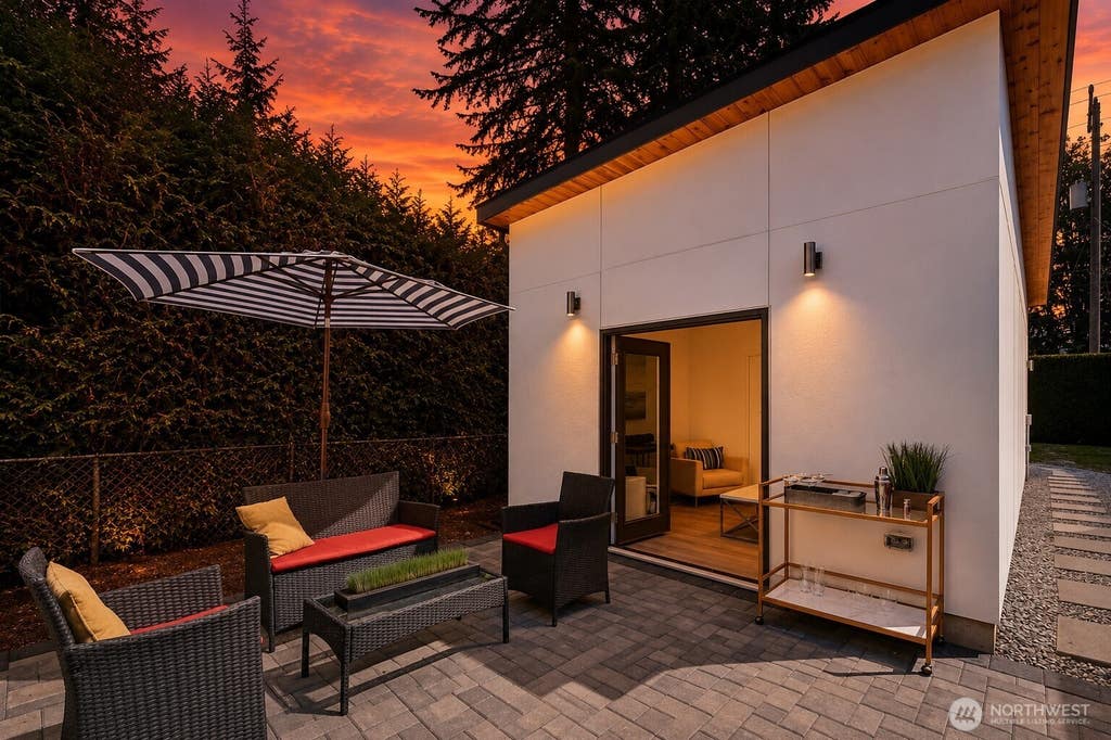 Photo of 404 N 127th Street, Seattle, WA 98133 (MLS # 2563576)