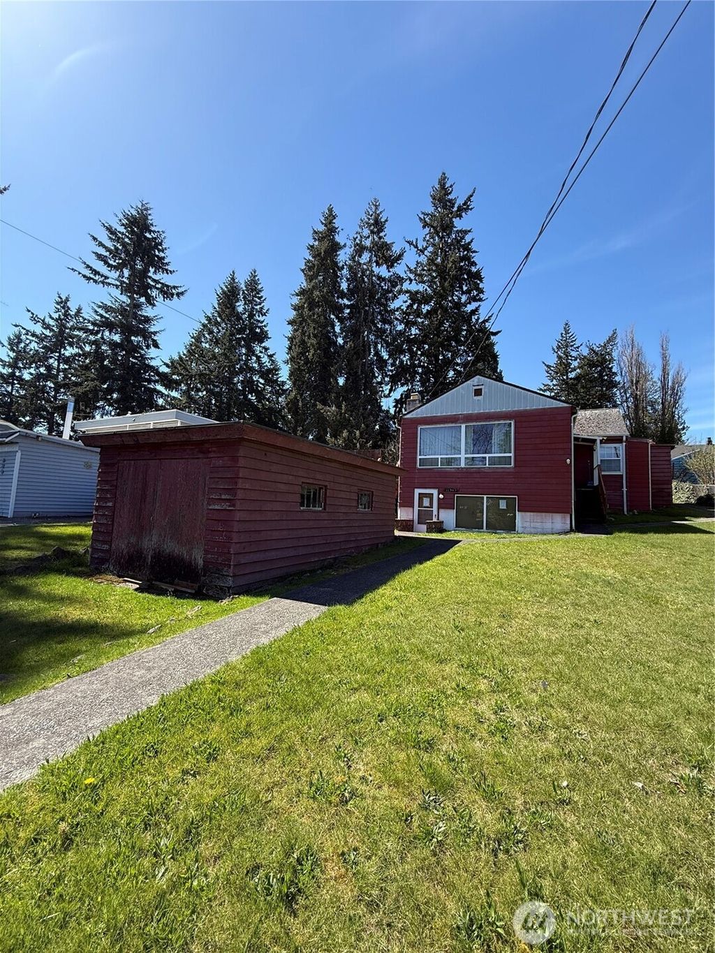 Photo of 11545 N Park Avenue N, Seattle, WA 98133 (MLS # 2546721)