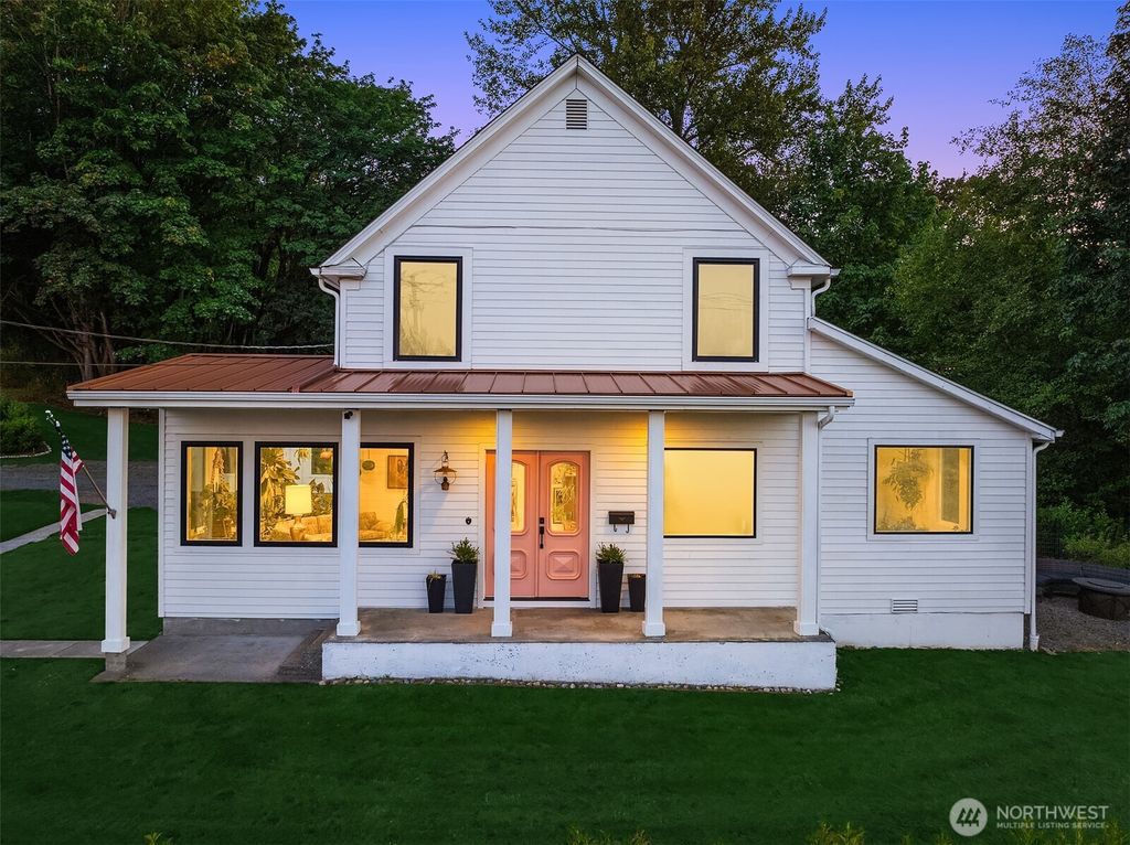 Photo of 6514 E Lowell Larimer Road, Snohomish, WA 98296 (MLS # 2433185)