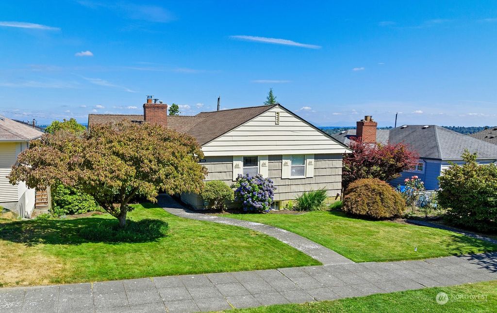Photo of 4042 39th Avenue SW, Seattle, WA 98116 (MLS # 2144437)