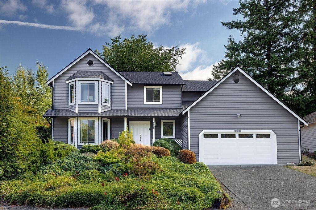 Photo of 1744 229th Avenue NE, Sammamish, WA 98074 (MLS # 2433910)