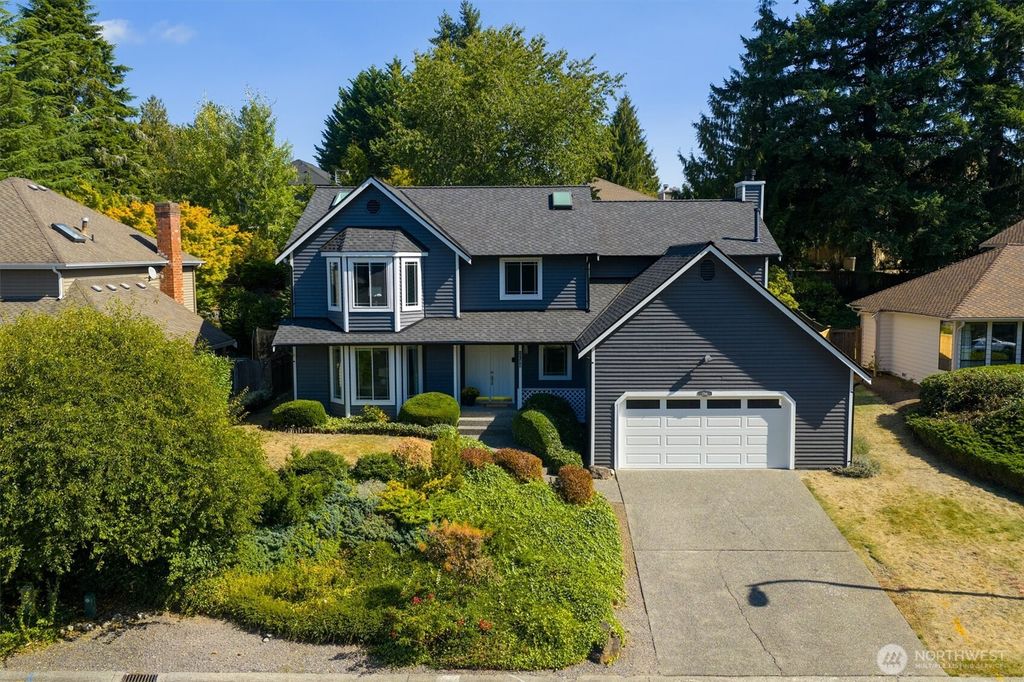 Photo of 1744 229th Avenue NE, Sammamish, WA 98074 (MLS # 2433910)