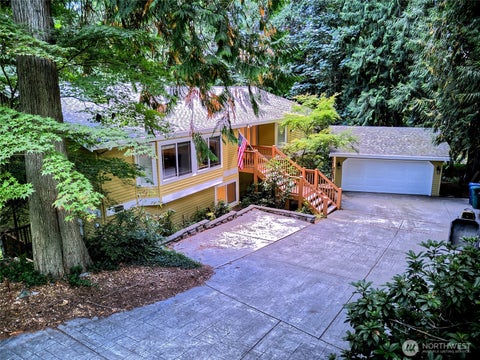 Photo of 17212 197th Avenue NE, Woodinville, WA 98077 (MLS # 2578798)