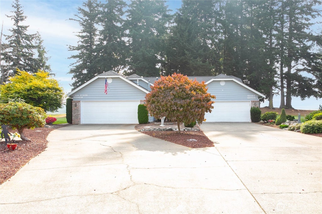 Photo of 6842 Raspberry Drive #B, Everson, WA 98247 (MLS # 2585473)