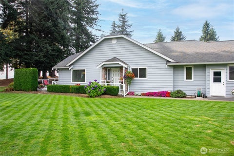 Photo of 6842 Raspberry Drive #B, Everson, WA 98247 (MLS # 2585473)