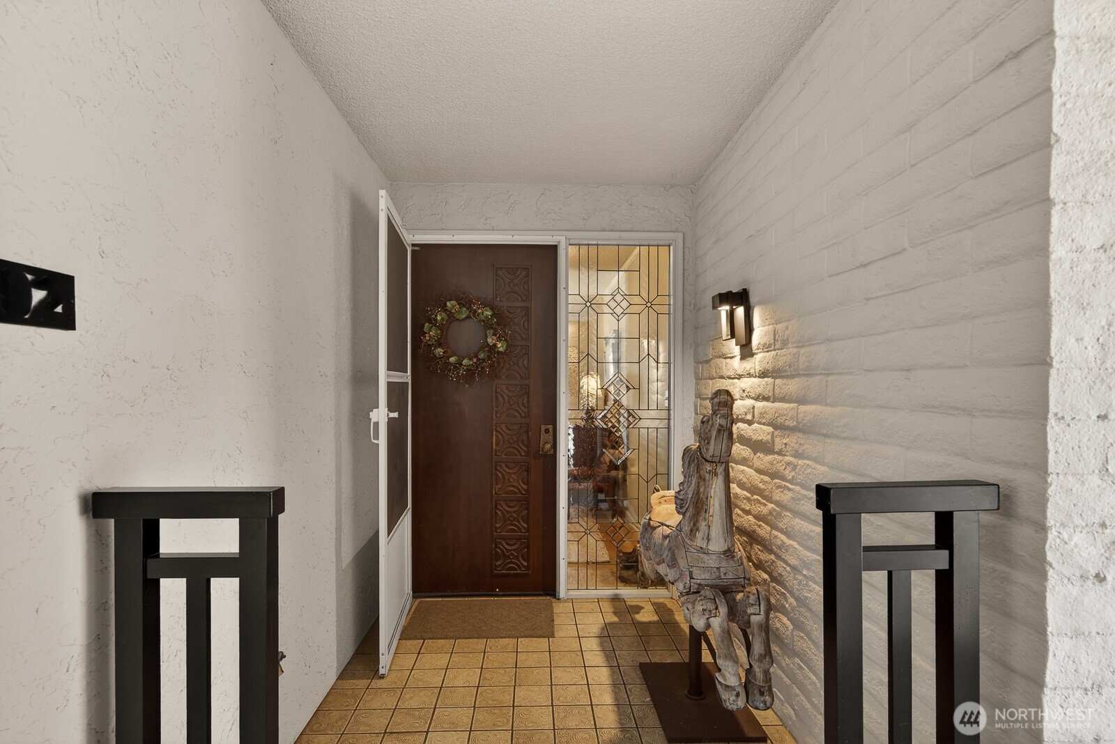 610 Front Street 302