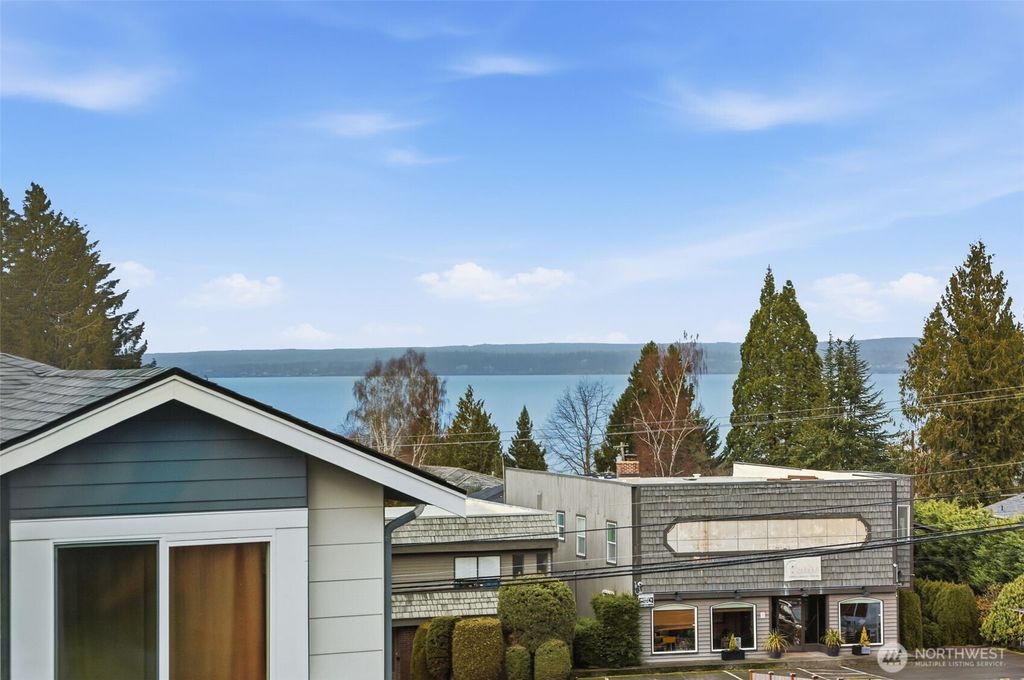 Photo of 3702 W Mukilteo Boulevard #A, Everett, WA 98203 (MLS # 2468532)