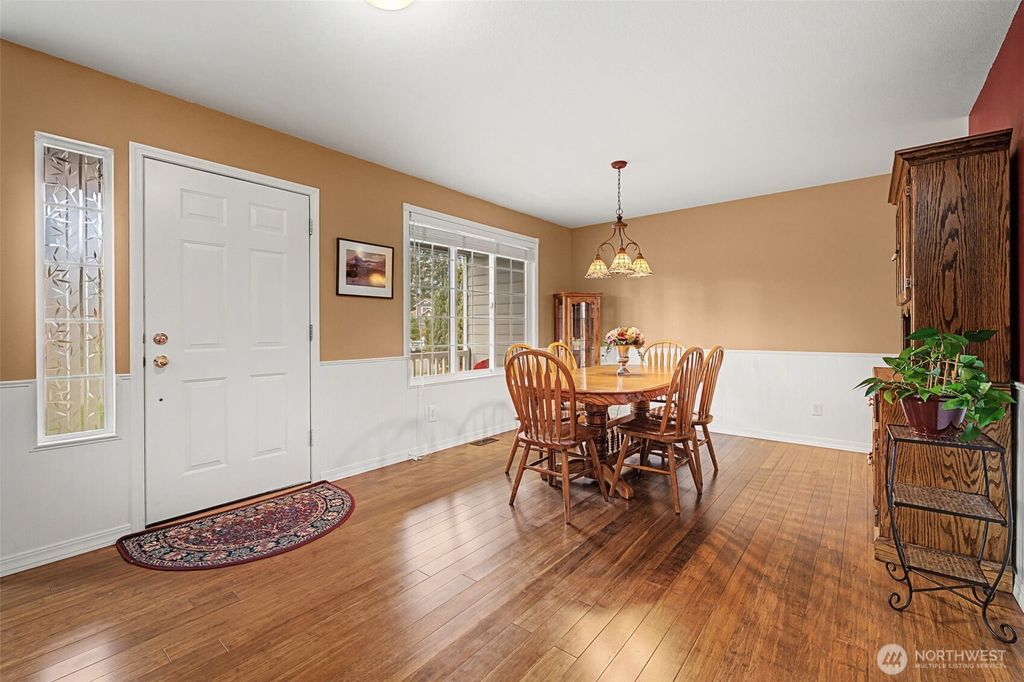 Photo of 23312 SE 239th Street, Maple Valley, WA 98038 (MLS # 2472426)