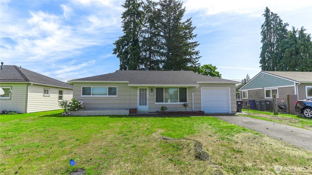 Photo of 10605 Freiday Street SW, Lakewood, WA 98499 (MLS # 2527623)
