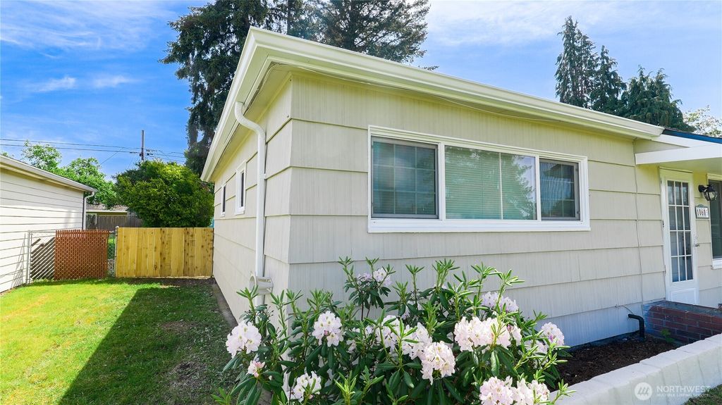 Photo of 10605 Freiday Street SW, Lakewood, WA 98499 (MLS # 2527623)