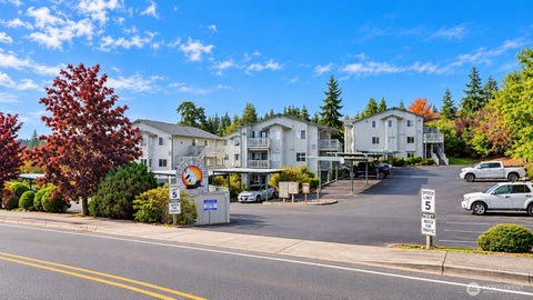 Photo of 485 SW Bayshore Drive #C102, Oak Harbor, WA 98277 (MLS # 2586644)