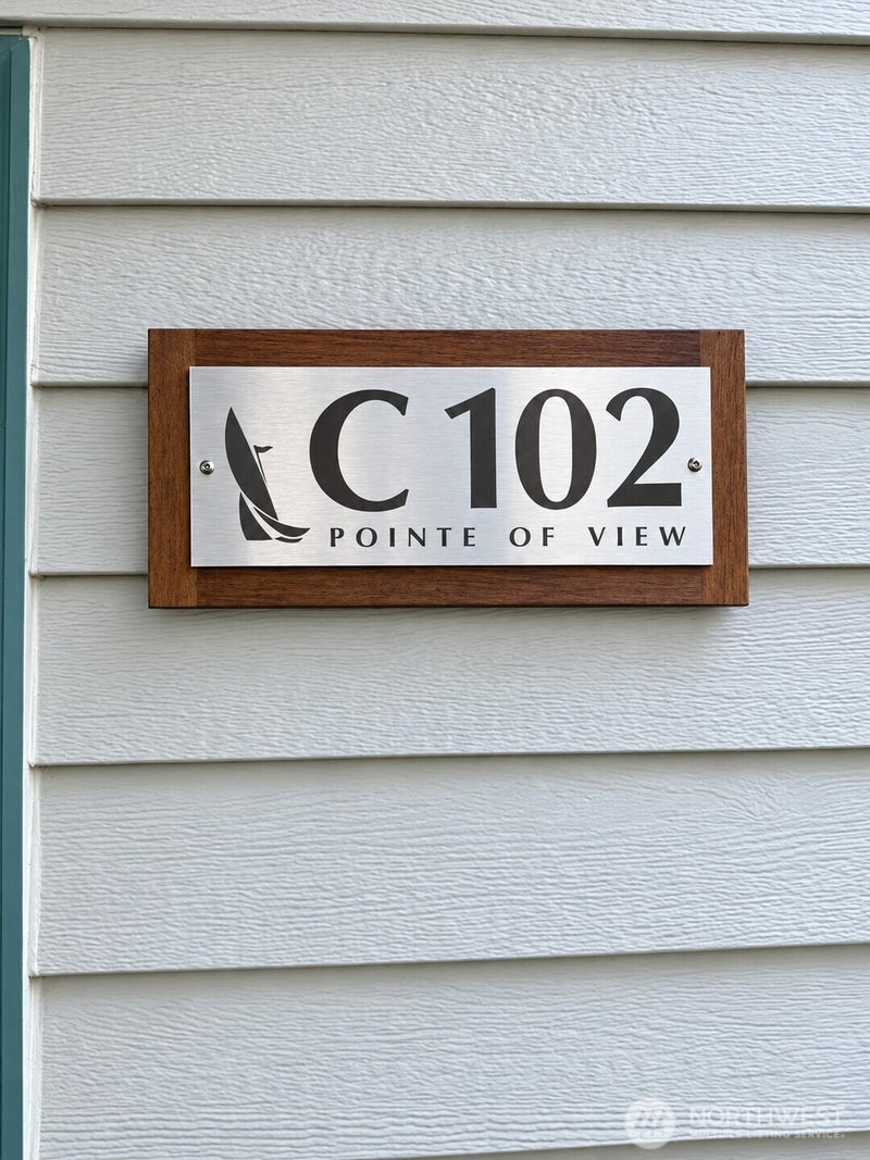 485 SW Bayshore Drive C102