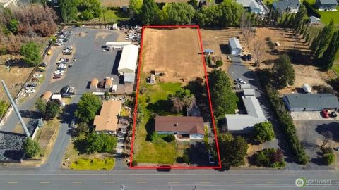Photo of 11298 Nelson Road NE, Moses Lake, WA 98837 (MLS # 2532703)