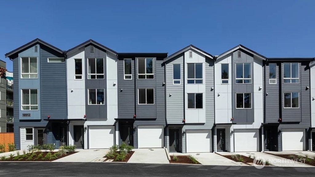 Photo of 18912 110th Place NE #I, Bothell, WA 98011 (MLS # 2020614)