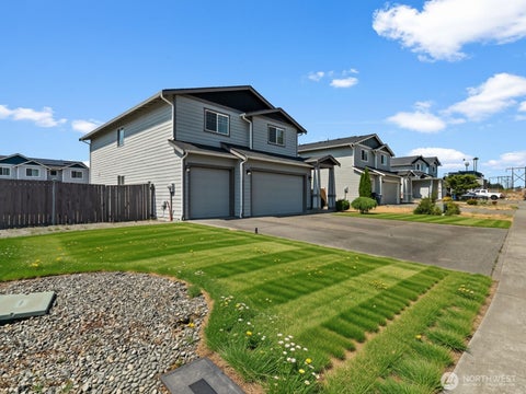 Photo of 16514 45th Avenue E, Tacoma, WA 98446 (MLS # 2571406)