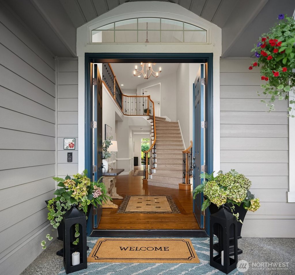 Photo of 1111 272 Place SE, Sammamish, WA 98075 (MLS # 2429158)