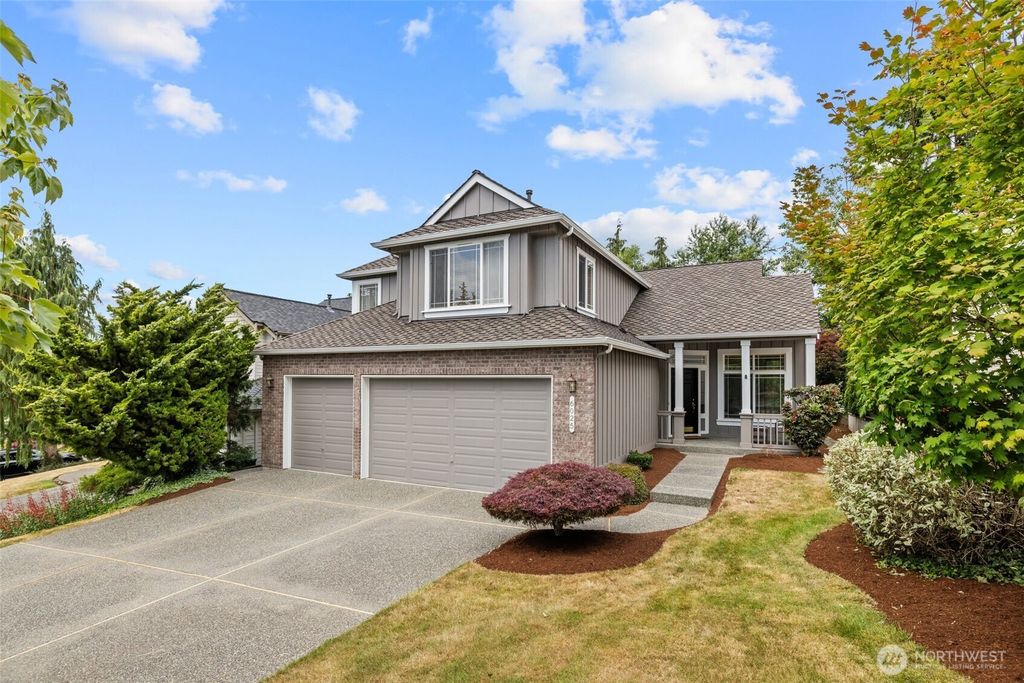 Photo of 6025 Championship Circle, Mukilteo, WA 98275 (MLS # 2375932)