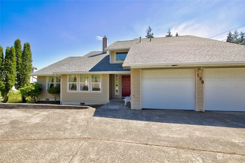 A home in Hoquiam