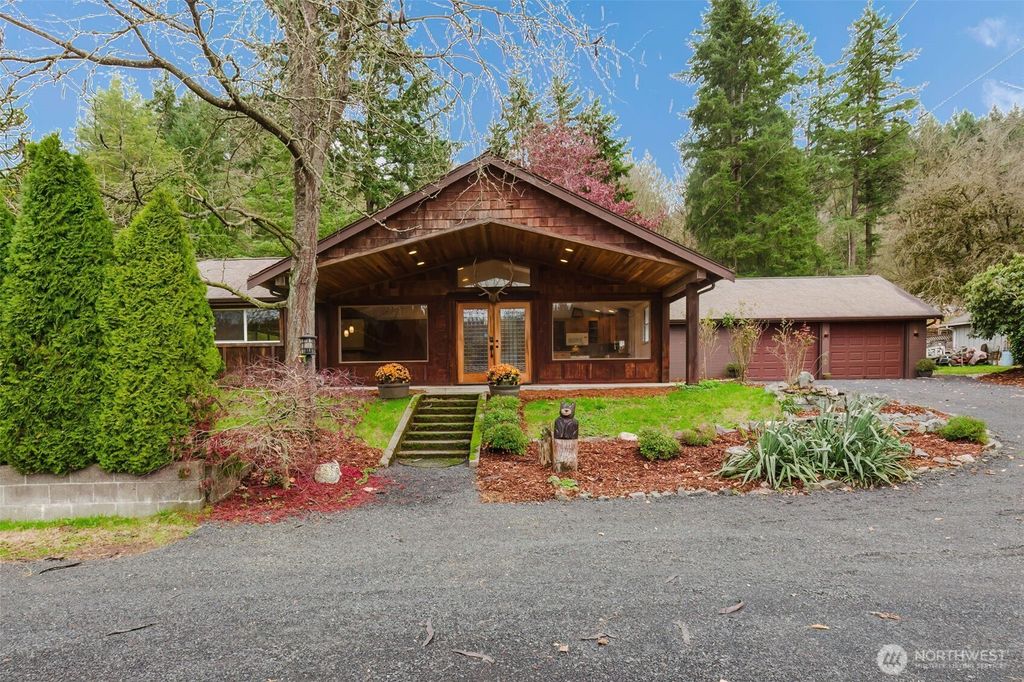 Photo of 12241 Olalla Valley Road SE, Olalla, WA 98359 (MLS # 2455092)