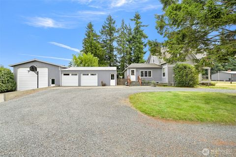Photo of 588 E Wiser Lake Road, Lynden, WA 98264 (MLS # 2436368)
