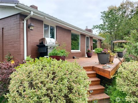 21926 Vashon Highway SW Vashon WA 98070