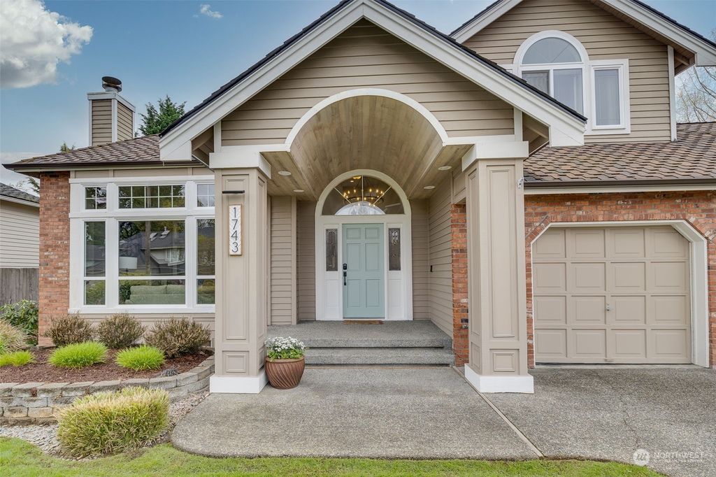 Photo of 1743 233rd Place NE, Sammamish, WA 98074 (MLS # 2203555)