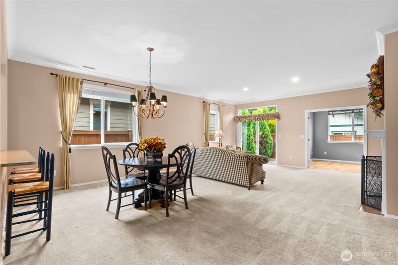 8654 Bainbridge Loop NE