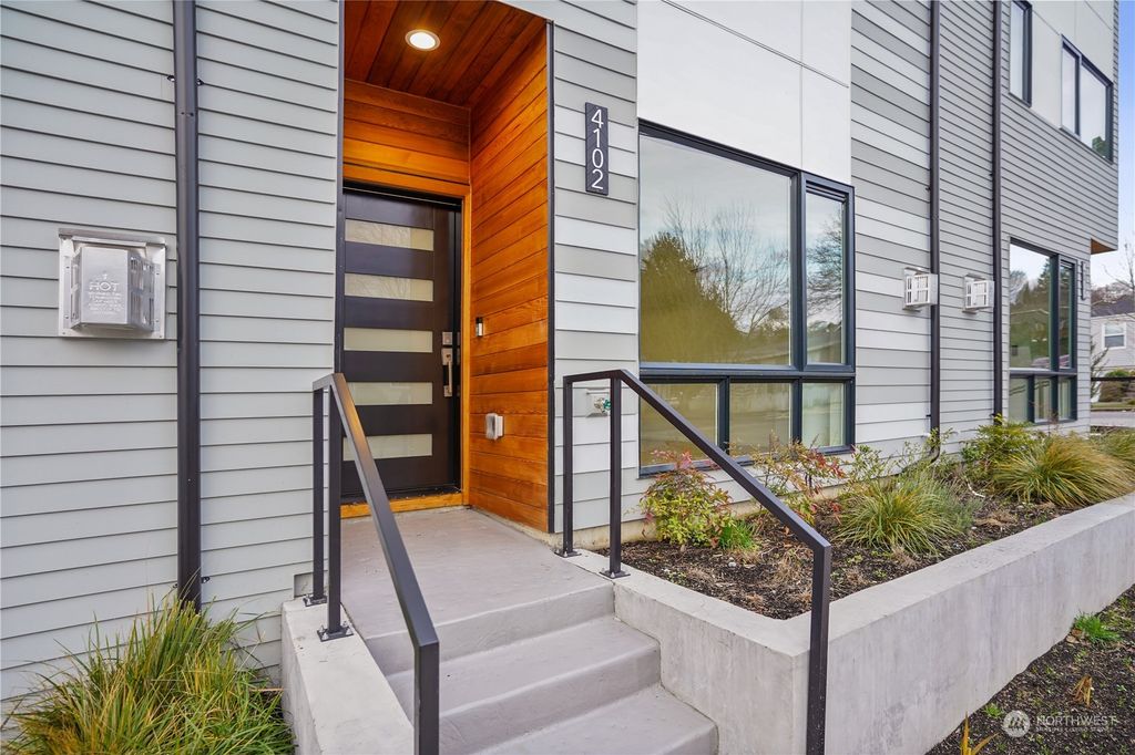 Photo of 4102 SW Morgan Street, Seattle, WA 98136 (MLS # 2030001)