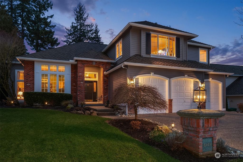 Photo of 6019 Clubhouse Lane Ln, Mukilteo, WA 98275 (MLS # 2208993)
