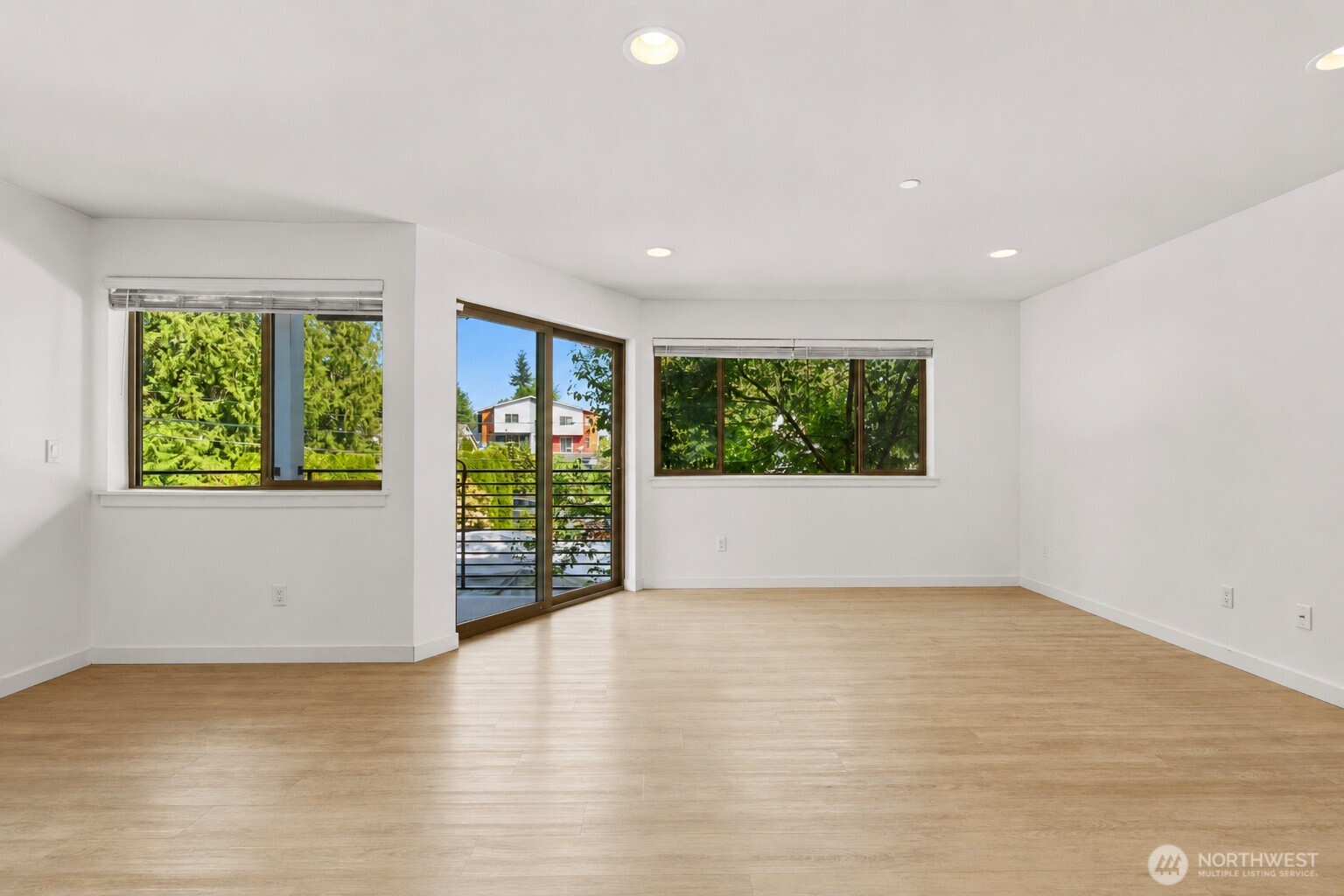 19305 7th Avenue W A1