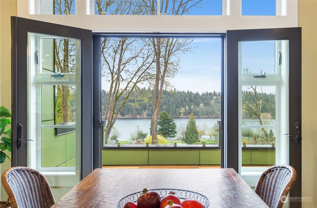 Photo of 4926 54th Avenue S, Seattle, WA 98118 (MLS # 2210436)