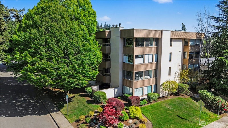 10101 SE 3rd Street 202