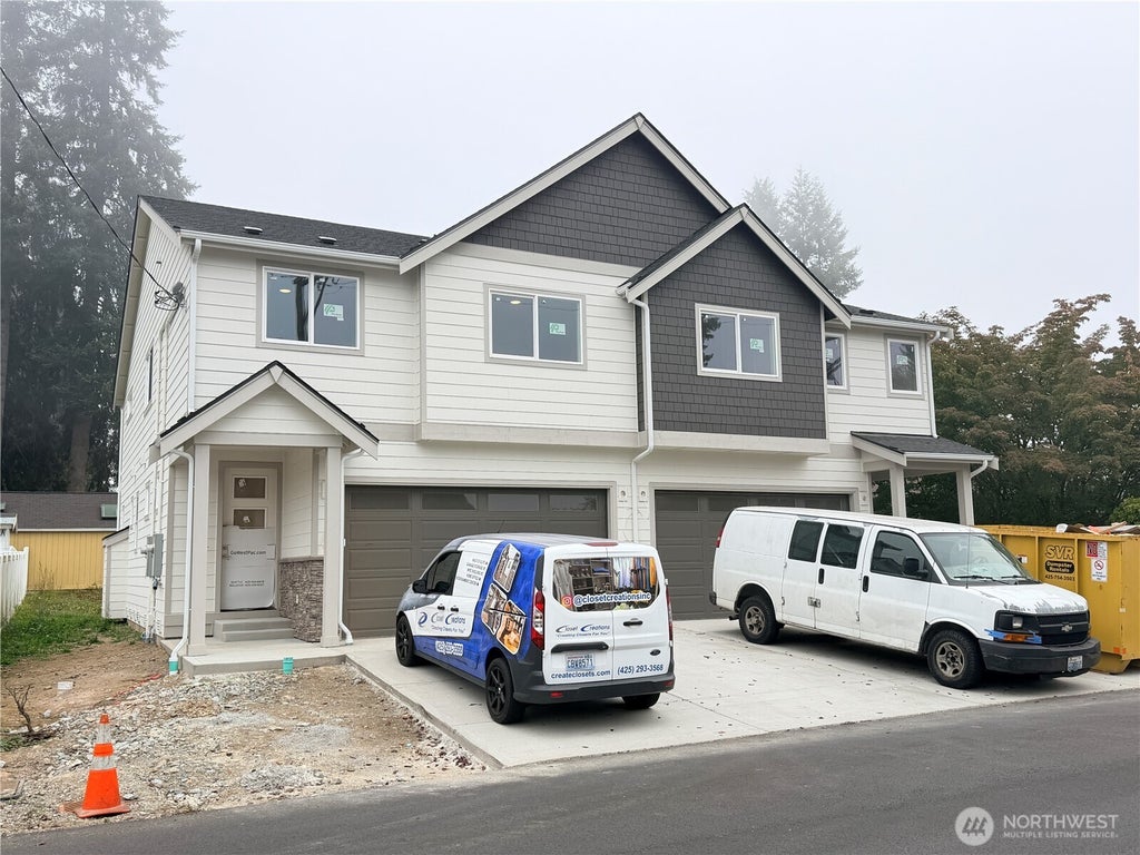 Photo of 317 108th Street SW #A, Everett, WA 98204 (MLS # 2592106)