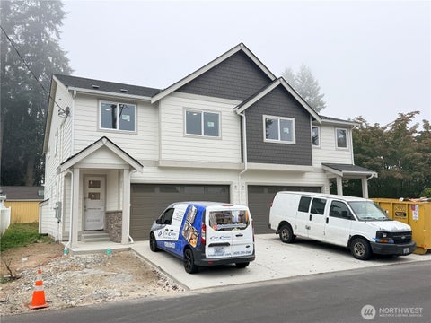 Photo of 317 108th Street SW #A, Everett, WA 98204 (MLS # 2592106)