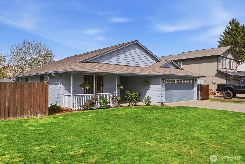 Photo of 111 Mission Road, Kelso, WA 98626 (MLS # 2509975)