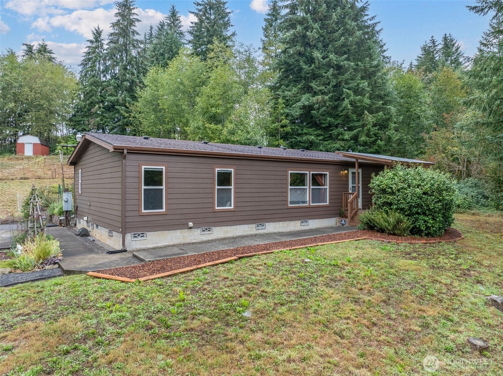 Photo of 183 August Road, Onalaska, WA 98570 (MLS # 2570836)