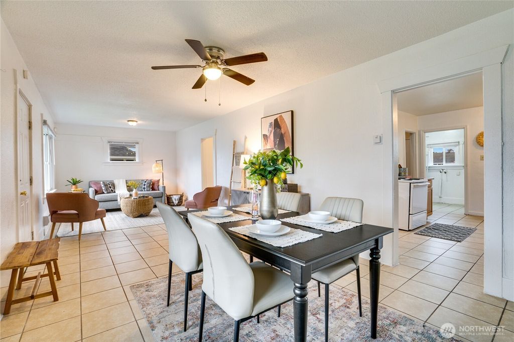 Photo of 916 E 61st Street, Tacoma, WA 98404 (MLS # 2457641)