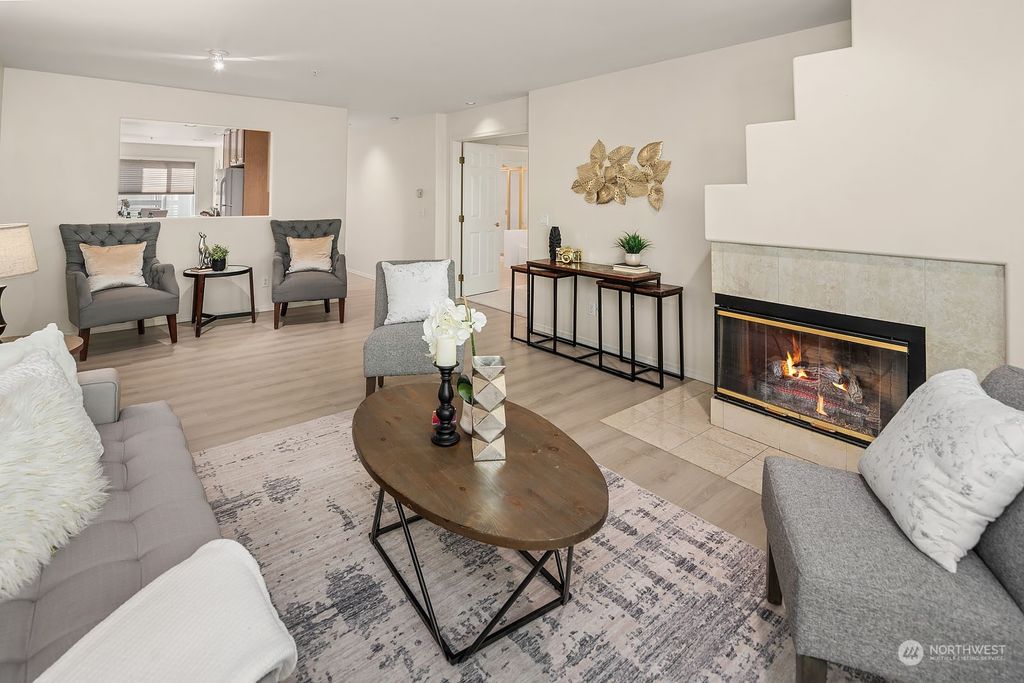 Photo of 501 Kirkland Avenue #205, Kirkland, WA 98033 (MLS # 2277144)