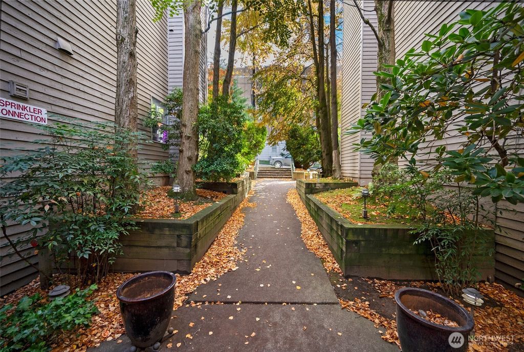 Photo of 2827 Franklin Avenue E #N9, Seattle, WA 98102 (MLS # 2445406)