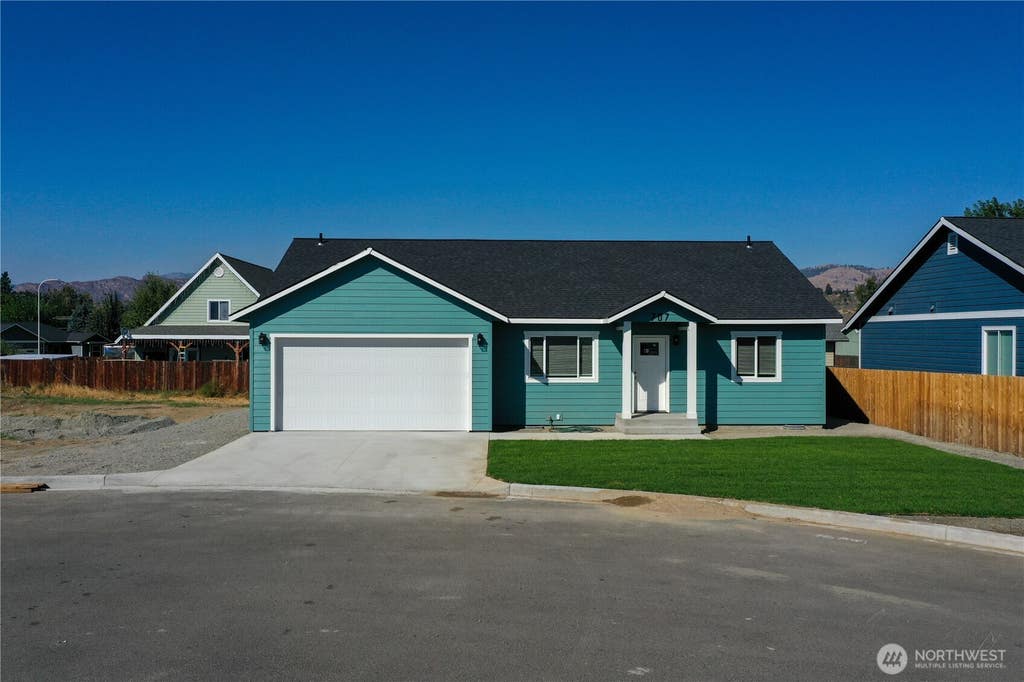 Photo of 707 Petra Court, Omak, WA 98841 (MLS # 2572941)