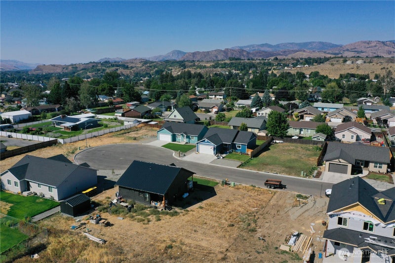 707 Petra Court