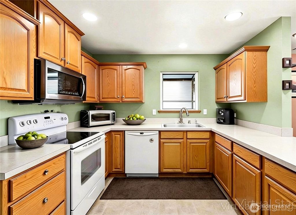 Photo of 5309 114th Street SE, Everett, WA 98208 (MLS # 2477913)