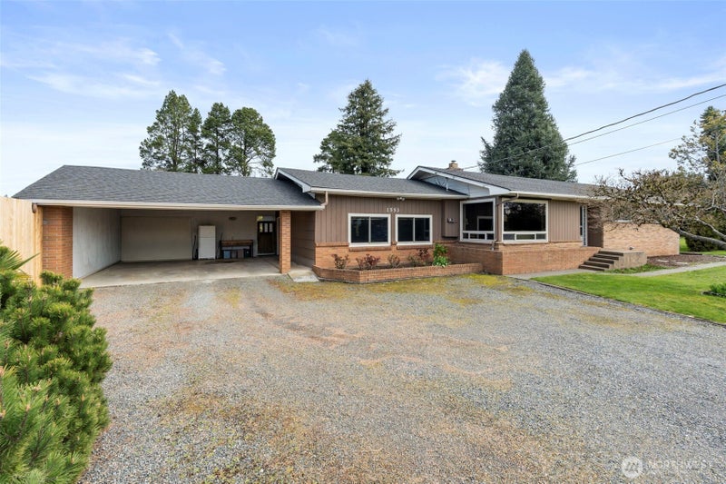 1553 Bishop Road