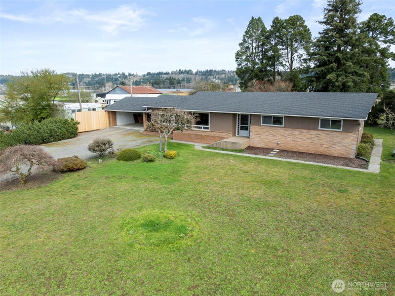 1553 Bishop Road