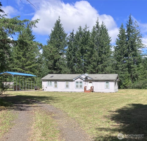 Photo of 20 W Bridlewood Court, Shelton, WA 98584 (MLS # 2544611)