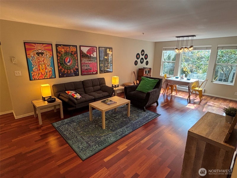 4421 249th Terrace SE 11-202