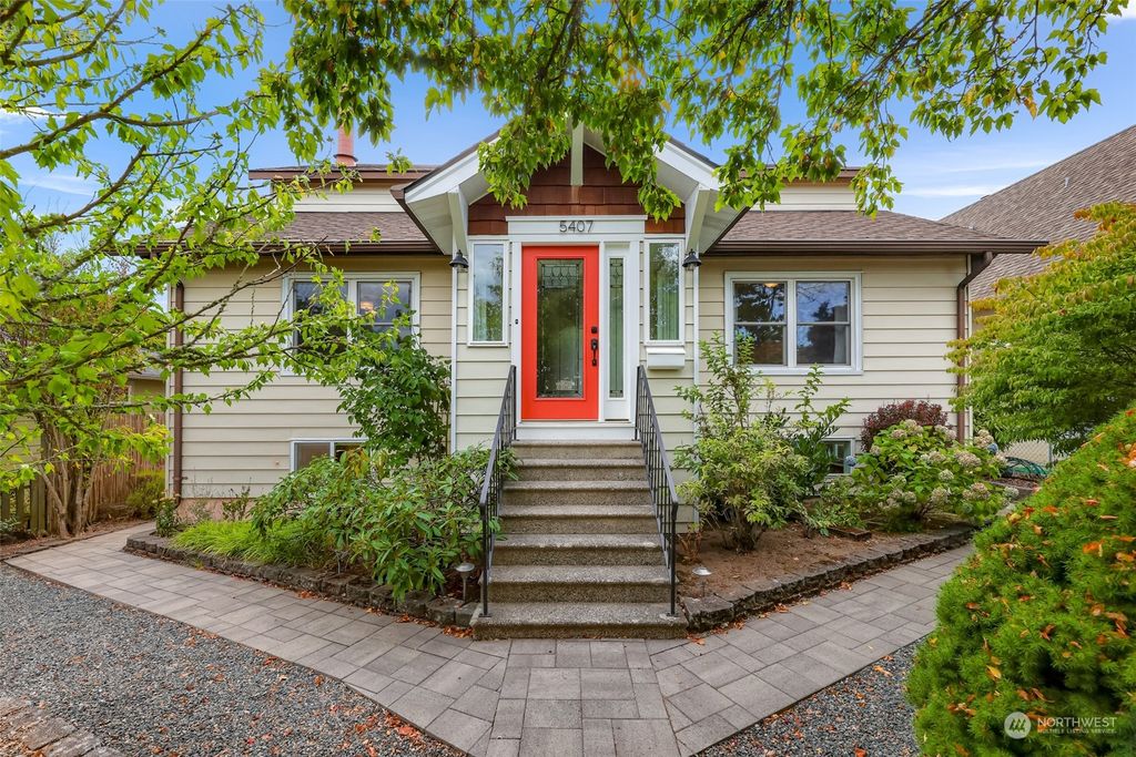 Photo of 5407 45th Avenue SW, Seattle, WA 98136 (MLS # 2152866)